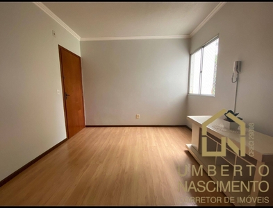 Apartamento no Bairro Itoupava Seca em Blumenau com 2 Dormitórios (1 suíte) e 90 m²