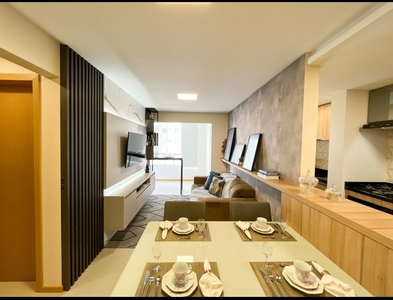 Apartamento no Bairro Itoupava Seca em Blumenau com 2 Dormitórios (1 suíte) e 64 m²