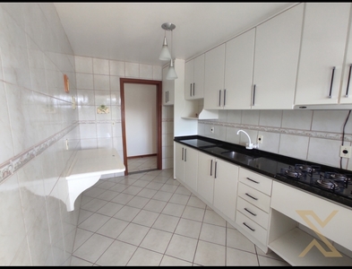 Apartamento no Bairro Ponta Aguda em Blumenau com 2 Dormitórios (1 suíte) e 90 m²