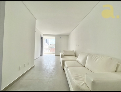 Apartamento no Bairro Vila Nova em Blumenau com 2 Dormitórios e 49 m²