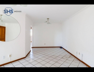 Apartamento no Bairro Vila Nova em Blumenau com 3 Dormitórios (1 suíte) e 74 m²