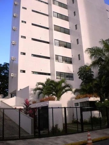 Apartamento para aluguel tem 52m² Semimobiliado com 2 quartos em Casa Forte - Recife - PE