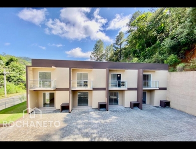 Casa no Bairro Itoupavazinha em Blumenau com 2 Dormitórios e 71 m²