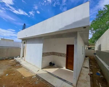 Casa para Venda em Araruama, Coqueiral, 2 dormitórios, 1 suíte, 1 banheiro, 2 vagas