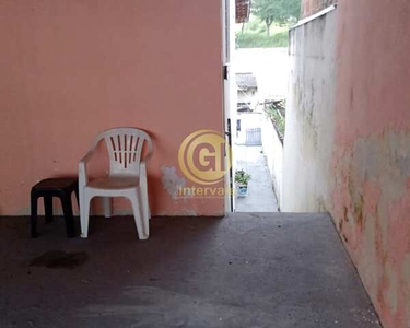 GI vende uma casa no bairro jardim Nova Esperança, com 2 edículas nos fundos de 45m²