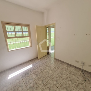 Casa à venda com 150m², 2 quartos e 1 vaga