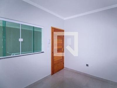 APARTAMENTO no 1º andar com 2 dormitórios