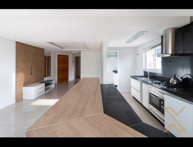 Apartamento no Bairro Vila Nova em Blumenau com 2 Dormitórios (2 suítes) e 70 m²