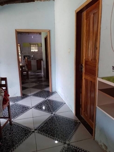 Casa com 3 Quartos e 2 banheiros à Venda, 380 m² por R$ 60.000