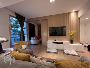 Apartamento à venda em Lagoa com 130 m², 3 quartos, 1 suíte, 1 vaga