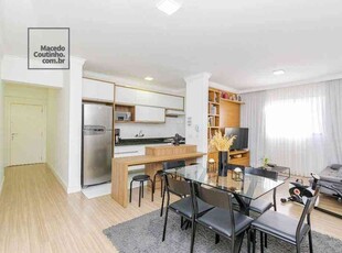 Apartamento com 2 quartos à venda no bairro Batel, 75m²