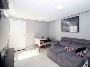 Apartamento com 2 quartos à venda no bairro Lomba do Pinheiro, 44m²