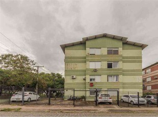 Apartamento com 2 quartos à venda no bairro Rubem Berta, 45m²