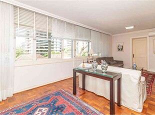 Apartamento com 3 quartos à venda no bairro Moinhos de Vento, 144m²