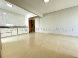 Apartamento com 3 quartos para alugar no bairro Alto da Glória, 77m²