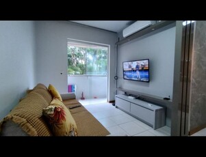 Apartamento no Bairro Fortaleza em Blumenau com 2 Dormitórios (1 suíte) e 65 m²