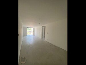 Apartamento no Bairro Velha em Blumenau com 2 Dormitórios (1 suíte) e 68.57 m²