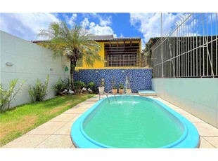 Casa com 3 quartos à venda no bairro Espírito Santo, 166m²