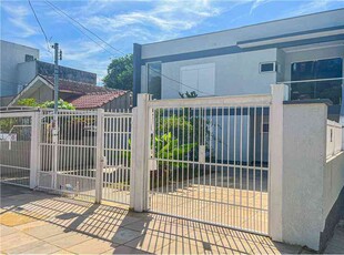 Casa com 3 quartos à venda no bairro Jardim Itu Sabará, 240m²