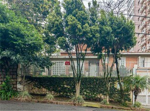 Casa com 6 quartos à venda no bairro Boa Vista, 390m²