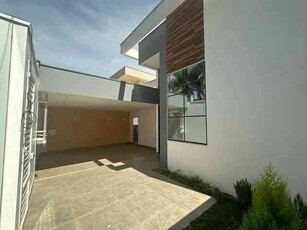 Casa em Condomínio com 3 quartos à venda no bairro Setor Habitacional Vicente Pires, 230m²