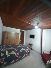 Quarto Individual