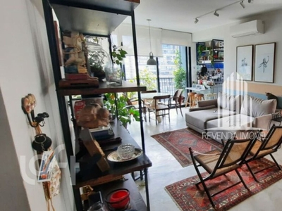 Apartamento à venda em Vila Madalena com 120 m², 2 quartos, 1 suíte, 2 vagas