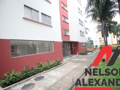 Apartamento em Bandeiras, Osasco/SP de 55m² 2 quartos à venda por R$ 212.000,00