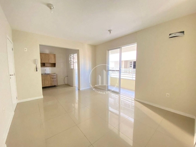 Apartamento em Barreiros, São José/SC de 71m² 2 quartos à venda por R$ 384.000,00