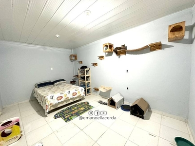 Casa com 3 Quartos e 4 banheiros à Venda, 250 m² por R$ 450.089