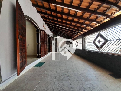 Casa em Vila Zezé, Jacareí/SP de 95m² 2 quartos à venda por R$ 319.000,00