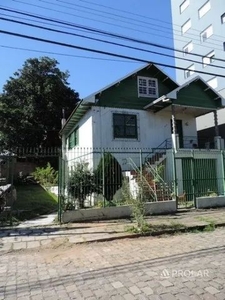 Casas com 2 Dormitório(s) no Bairro PETROPOLIS