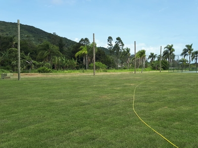 Terreno em Ratones, Florianópolis/SC de 400m² à venda por R$ 824.000,00