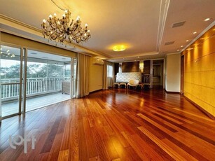 Apartamento à venda em Barra Funda com 132 m², 4 quartos, 2 suítes, 2 vagas