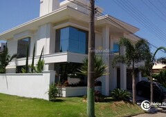 Casa Aconchegante para Famílias em Condomínio Fechado no Campeche