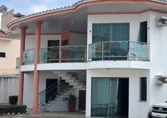 Apartamento à 500m da praia de taperapuan