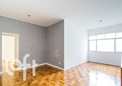 Apartamento à venda em Savassi com 55 m², 3 quartos, 1 suíte