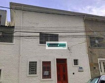 Casa Térrea Recém Reformada c/ Quintal. A 1 Quadra da Av. Sumaré