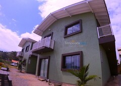 Casas P/16 pessoas a 30m dos bares e a 100m do mar Praia da Ferrugem