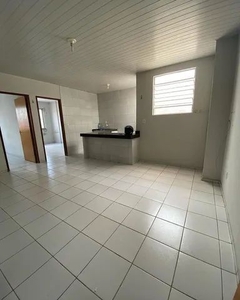 Apartamento para aluguel com 2 quartos em Centro - Crato - Ceará