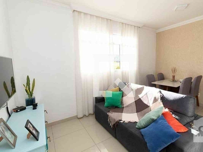 Apartamento com 3 quartos à venda no bairro Heliópolis, 65m²