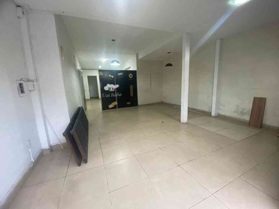 Loja para alugar no bairro Prado, 71m²