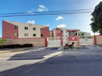 Apartamento com 2 Quartos e 1 banheiro para Alugar, 60 m² por R$ 630/Mês