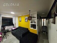Apartamento à venda por R$ 405.000