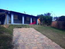 Casa à venda no bairro Carneiros em Brumadinho