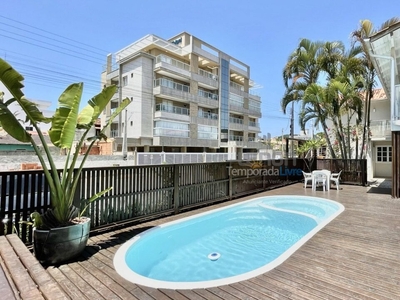 024 - Lindo Residencial com Piscina e Jacuzzi em Bombas