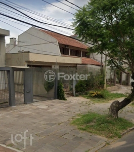 Casa 2 dorms à venda Avenida José Gertum, Chácara das Pedras - Porto Alegre