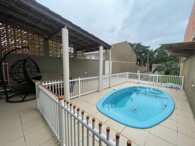 Casa com piscina, 180 m² de terreno, à venda por r$ 209.000-