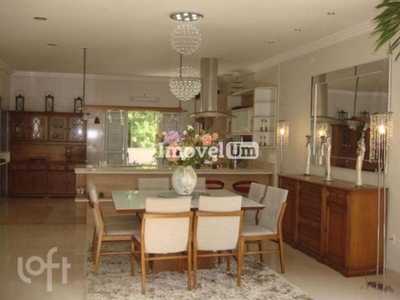 Casa em condomínio fechado com 4 quartos à venda na estrada do sacarrão, 9, vargem grande, rio de janeiro, 438 m2 por r$ 1.380.000