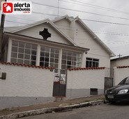 Casa com 3 quartos em RIO BONITO RJ - Centro